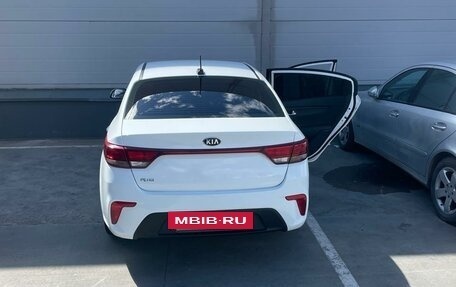 KIA Rio IV, 2021 год, 1 100 000 рублей, 8 фотография