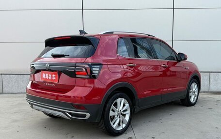 Volkswagen T-Cross I, 2020 год, 1 530 000 рублей, 6 фотография