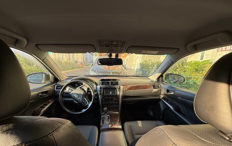 Toyota Camry, 2017 год, 1 570 000 рублей, 8 фотография