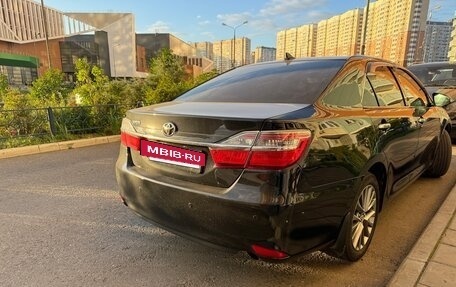 Toyota Camry, 2017 год, 1 570 000 рублей, 5 фотография