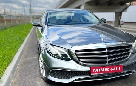 Mercedes-Benz E-Класс, 2018 год, 3 245 000 рублей, 3 фотография