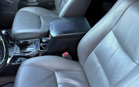 Toyota Land Cruiser Prado 120 рестайлинг, 2008 год, 2 300 000 рублей, 12 фотография