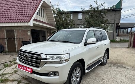 Toyota Land Cruiser 200, 2016 год, 4 500 000 рублей, 2 фотография