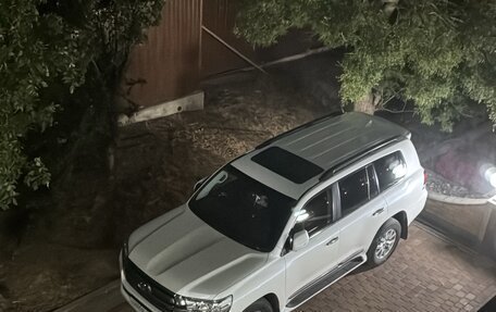 Toyota Land Cruiser 200, 2016 год, 4 500 000 рублей, 25 фотография