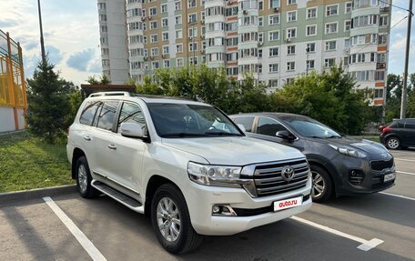 Toyota Land Cruiser 200, 2016 год, 4 500 000 рублей, 27 фотография