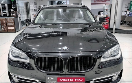BMW 7 серия, 2014 год, 1 950 000 рублей, 2 фотография
