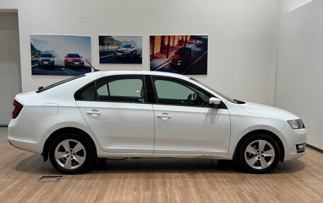 Skoda Rapid I, 2018 год, 1 280 000 рублей, 5 фотография