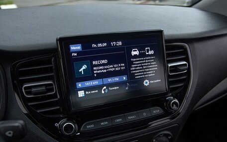 Hyundai Solaris II рестайлинг, 2021 год, 1 698 000 рублей, 5 фотография