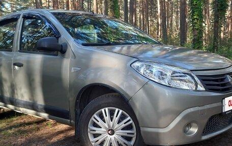 Renault Sandero I, 2010 год, 360 000 рублей, 5 фотография