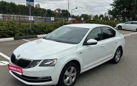 Skoda Octavia, 2020 год, 2 200 000 рублей, 2 фотография