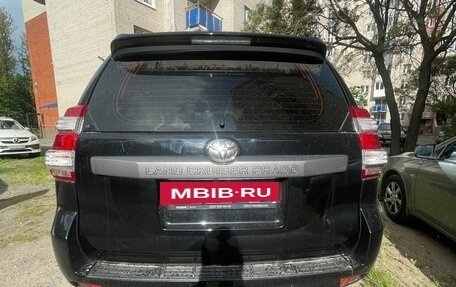 Toyota Land Cruiser Prado 150 рестайлинг 2, 2015 год, 3 790 000 рублей, 2 фотография