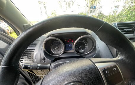 Toyota Land Cruiser Prado 150 рестайлинг 2, 2015 год, 3 790 000 рублей, 10 фотография