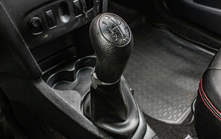 Renault Logan II, 2018 год, 489 000 рублей, 13 фотография