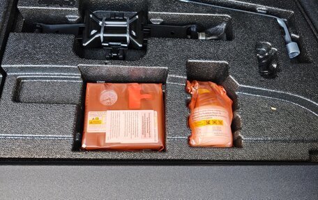 Toyota Prius IV XW50, 2020 год, 3 200 000 рублей, 22 фотография