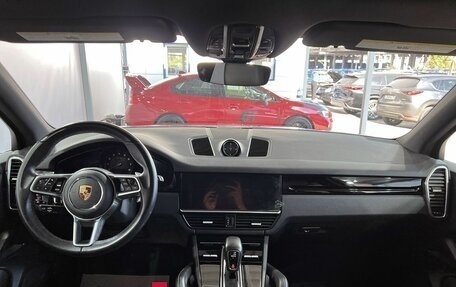 Porsche Cayenne III, 2020 год, 7 899 000 рублей, 10 фотография