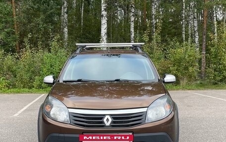 Renault Sandero I, 2014 год, 749 000 рублей, 3 фотография