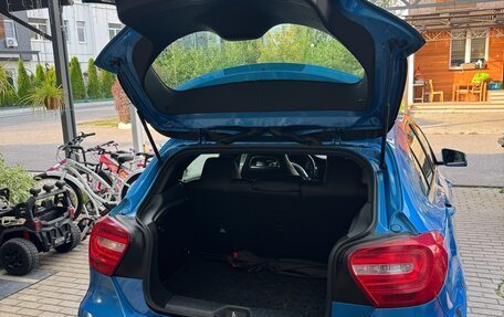 Mercedes-Benz A-Класс, 2013 год, 900 000 рублей, 9 фотография