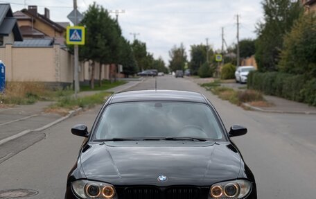 BMW 1 серия, 2009 год, 690 000 рублей, 3 фотография