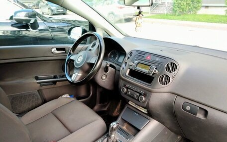 Volkswagen Golf Plus II, 2011 год, 749 000 рублей, 6 фотография