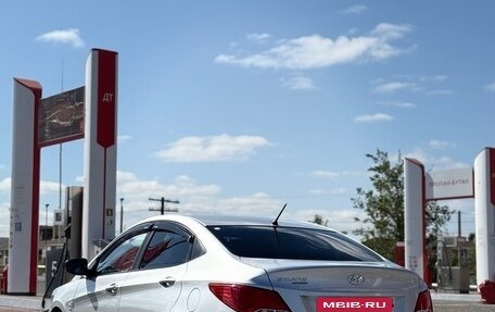 Hyundai Solaris II рестайлинг, 2016 год, 1 100 000 рублей, 5 фотография