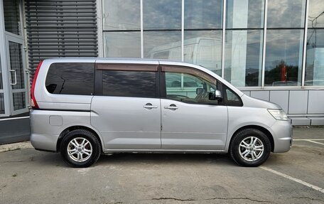 Nissan Serena III, 2010 год, 1 050 000 рублей, 6 фотография