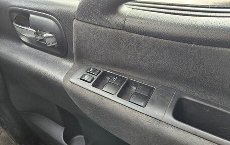 Nissan Serena III, 2010 год, 1 050 000 рублей, 17 фотография