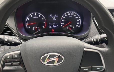 Hyundai Solaris II рестайлинг, 2017 год, 1 230 000 рублей, 11 фотография