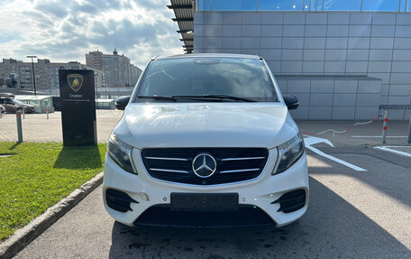 Mercedes-Benz V-Класс, 2019 год, 5 300 000 рублей, 2 фотография