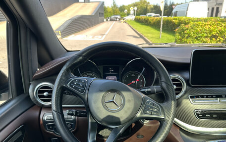 Mercedes-Benz V-Класс, 2019 год, 5 300 000 рублей, 14 фотография