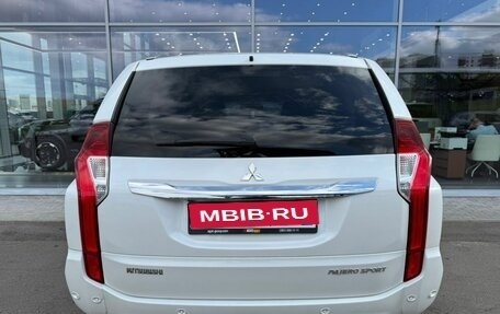 Mitsubishi Pajero Sport III рестайлинг, 2019 год, 2 649 000 рублей, 6 фотография