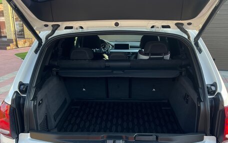 BMW X5, 2017 год, 3 200 000 рублей, 11 фотография
