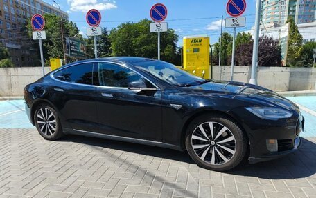 Tesla Model S I, 2016 год, 3 фотография