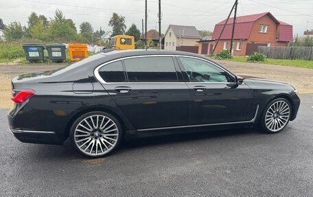 BMW 7 серия, 2019 год, 5 750 000 рублей, 2 фотография