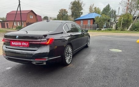 BMW 7 серия, 2019 год, 5 750 000 рублей, 3 фотография