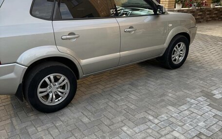 Hyundai Tucson III, 2008 год, 650 000 рублей, 5 фотография