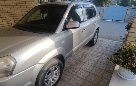 Hyundai Tucson III, 2008 год, 650 000 рублей, 15 фотография