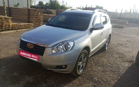 Geely Emgrand X7 I, 2015 год, 700 000 рублей, 3 фотография