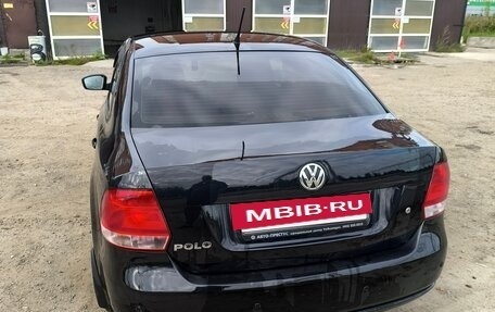 Volkswagen Polo VI (EU Market), 2013 год, 680 000 рублей, 2 фотография
