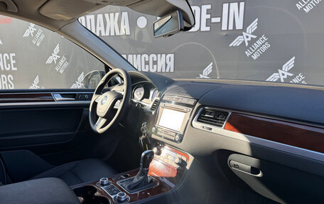 Volkswagen Touareg III, 2015 год, 2 500 000 рублей, 25 фотография