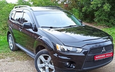 Mitsubishi Outlander III рестайлинг 3, 2010 год, 1 350 000 рублей, 1 фотография