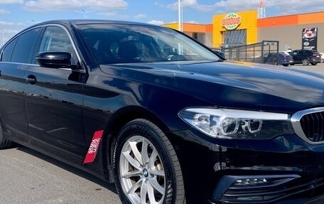 BMW 5 серия, 2019 год, 3 390 000 рублей, 2 фотография