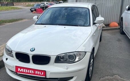 BMW 1 серия, 2011 год, 855 000 рублей, 5 фотография