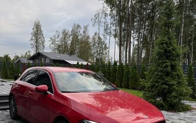 Mercedes-Benz A-Класс, 2019 год, 2 200 000 рублей, 1 фотография