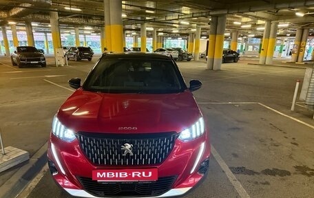 Peugeot 2008 II, 2021 год, 2 340 000 рублей, 2 фотография