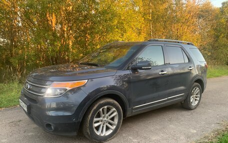 Ford Explorer VI, 2013 год, 1 500 000 рублей, 2 фотография