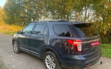 Ford Explorer VI, 2013 год, 1 500 000 рублей, 3 фотография