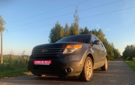 Ford Explorer VI, 2013 год, 1 500 000 рублей, 8 фотография