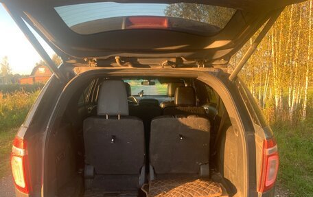 Ford Explorer VI, 2013 год, 1 500 000 рублей, 23 фотография