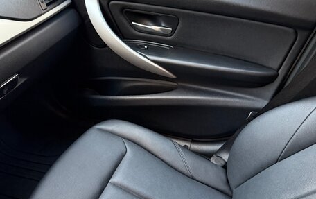 BMW 3 серия, 2013 год, 1 590 000 рублей, 19 фотография