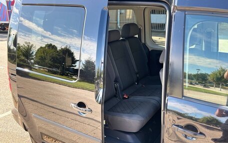 Volkswagen Caddy III рестайлинг, 2013 год, 799 999 рублей, 21 фотография